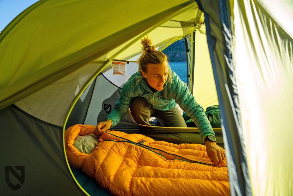 Switchback Travel Reviews the Best Backpacking Sleeping Bags of 2023
