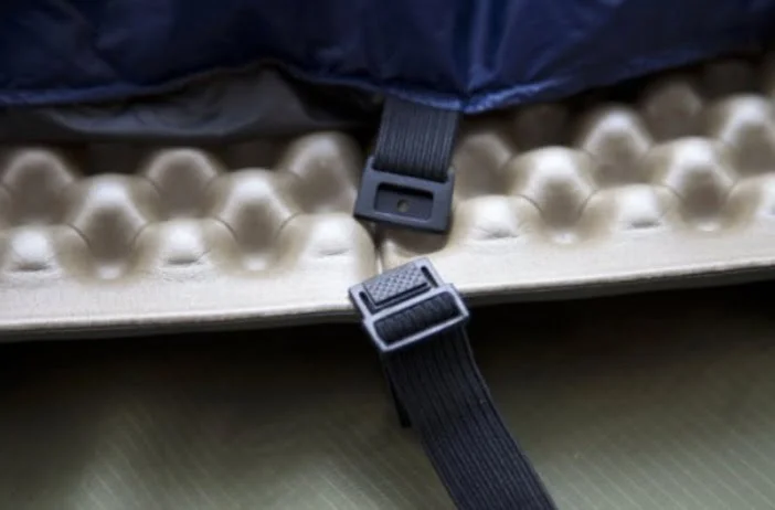 Enlightened Equipment pad clips